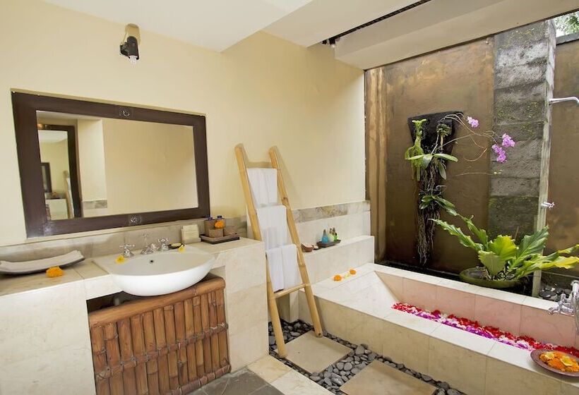 اتاق لوکس, The Sungu Resort & Spa
