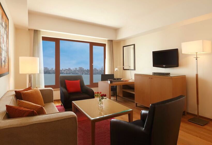 سوییت اجرایی, Trident Nariman Point