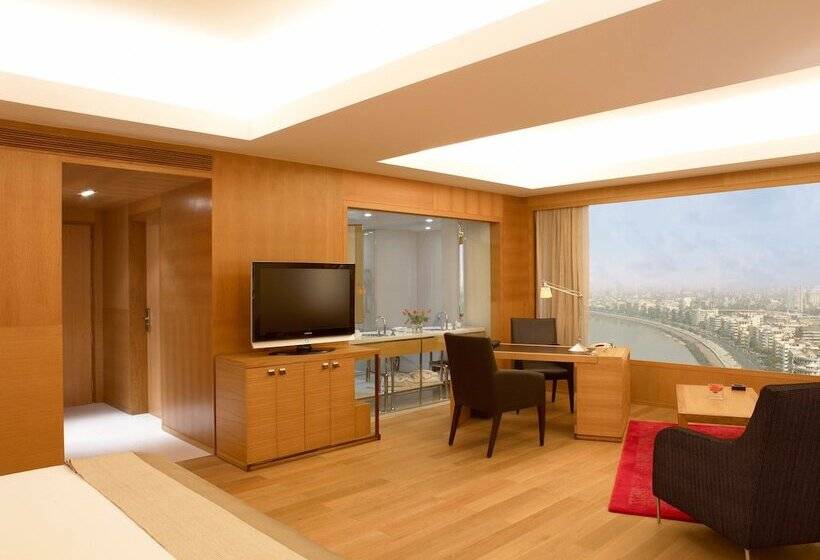 Suite, Trident Nariman Point Mumbai