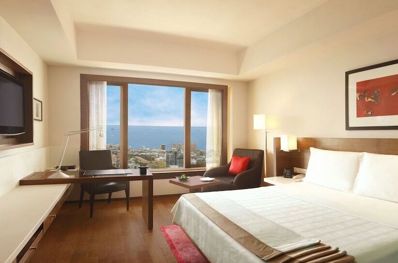 Suite Executive, Trident Nariman Point Mumbai