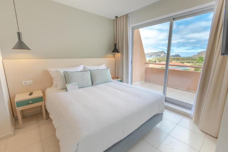 اتاق خانوادگی با چشم‌انداز دریا, Vila Baleira –  Resort & Thalasso Spa