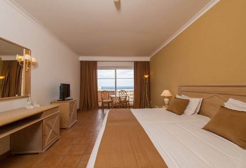 اتاق لوکس با چشم‌انداز دریا, Vila Baleira –  Resort & Thalasso Spa