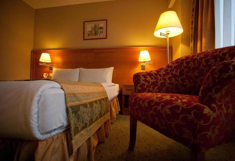 اتاق استاندارد, Vilnius Park Plaza Hotel, Restaurant & Terrace, Panorama Bar, Conference & Banquet Center