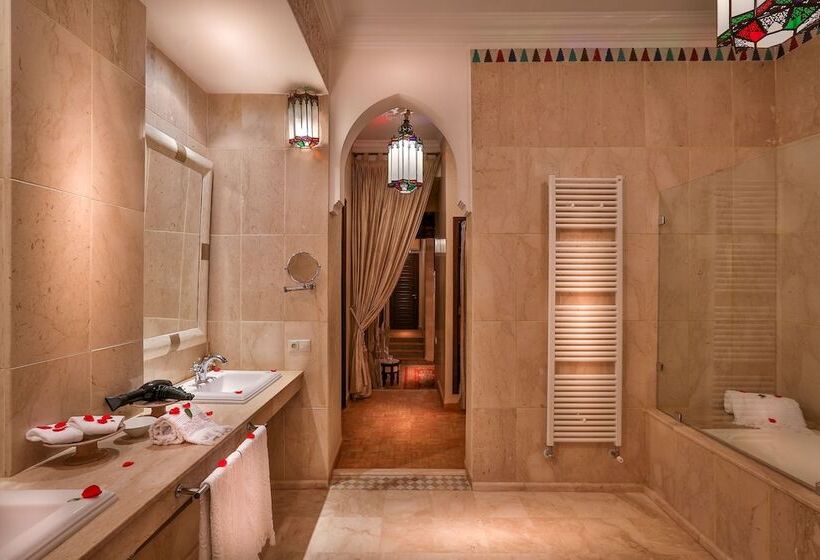 Suite Real, Riad Kniza