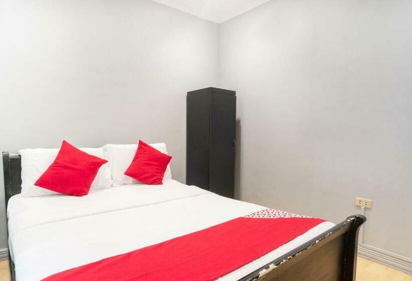 带2个卧室的套房, Oyo 557 Samantha S Apartelle