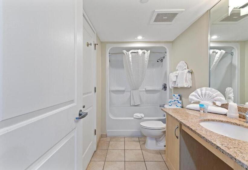 3 Bedroom Suite, Sandy Beach Resort