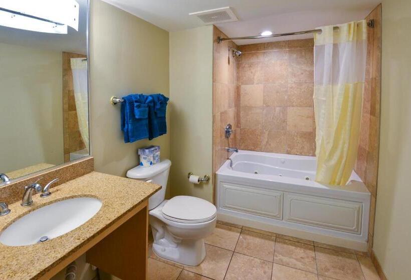 سوئیت 2 خوابه, Sandy Beach Resort