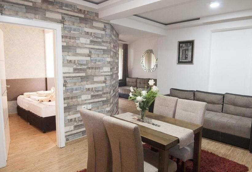 آپارتمان 1 خوابه, Mujen Lux Kopaonik