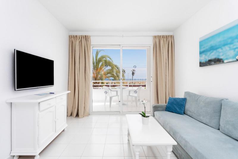 آپارتمان 1 خوابه با چشم‌انداز استخر, Globales Costa Tropical