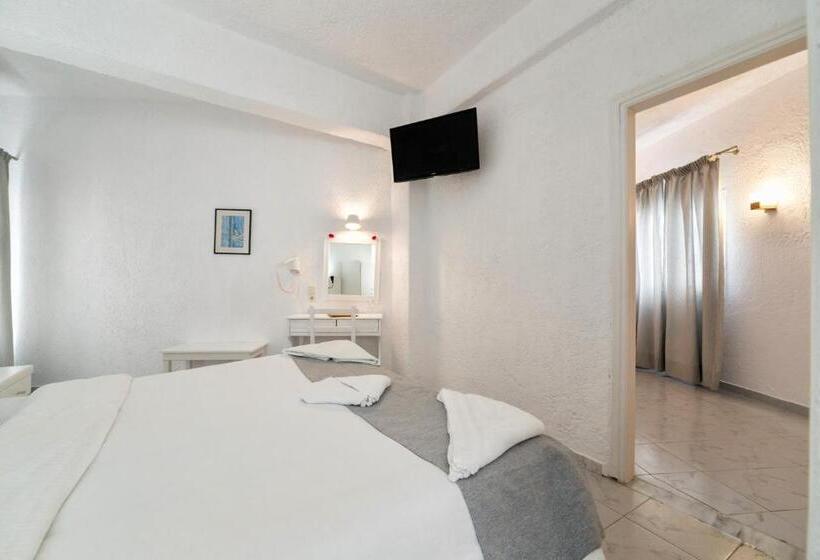 Suite Junior con Vista, Artemis Suites