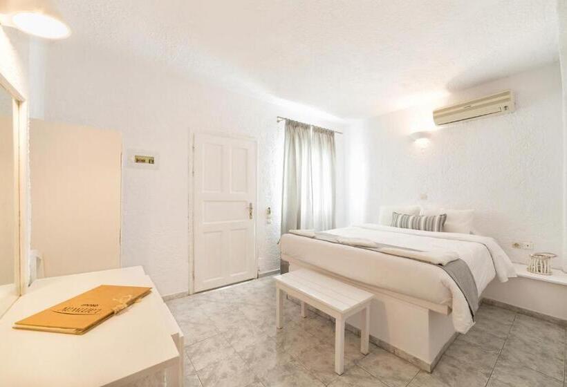 Chambre Supérieure avec Vues, Artemis Suites