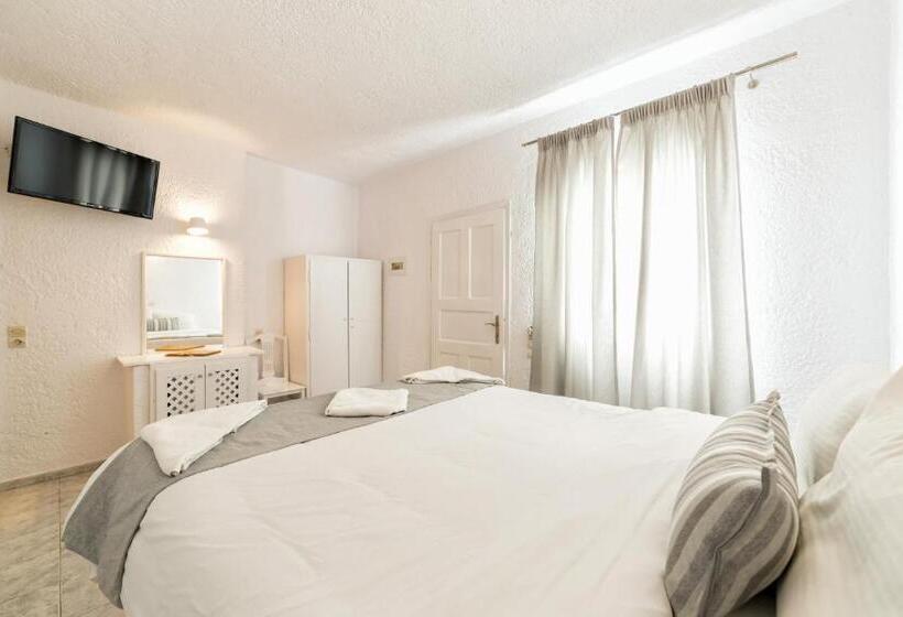 Chambre Supérieure avec Vues, Artemis Suites