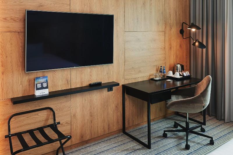 اتاق لوکس, Courtyard By Marriott Warsaw Airport