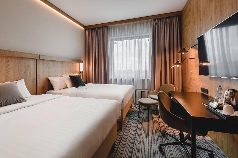 اتاق سوپریور, Courtyard By Marriott Warsaw Airport
