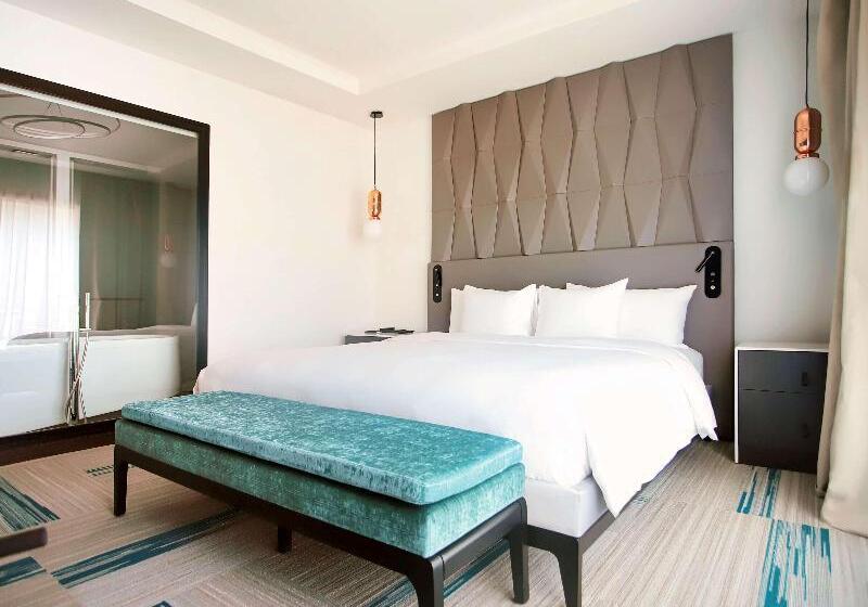 اتاق لوکس, Courtyard By Marriott Warsaw Airport