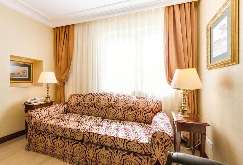 سوییت جونیور لوکس, Gordion Hotel   Special Class
