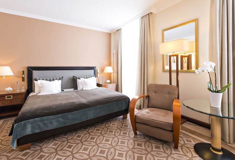 Номер Superior, Grand Hotel Des Bains Kempinski