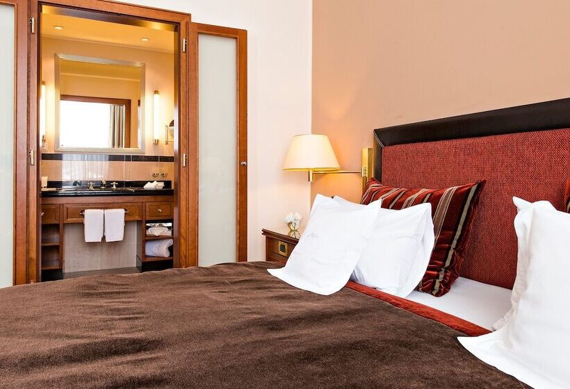 수피리어 룸, Grand  Des Bains Kempinski St. Moritz