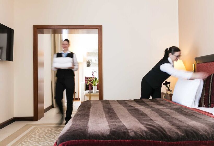 Полулюкс Классика, Grand Hotel Des Bains Kempinski