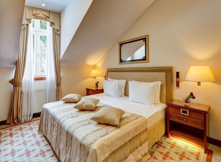 Suite Deluxe, Grand  Des Bains Kempinski St. Moritz