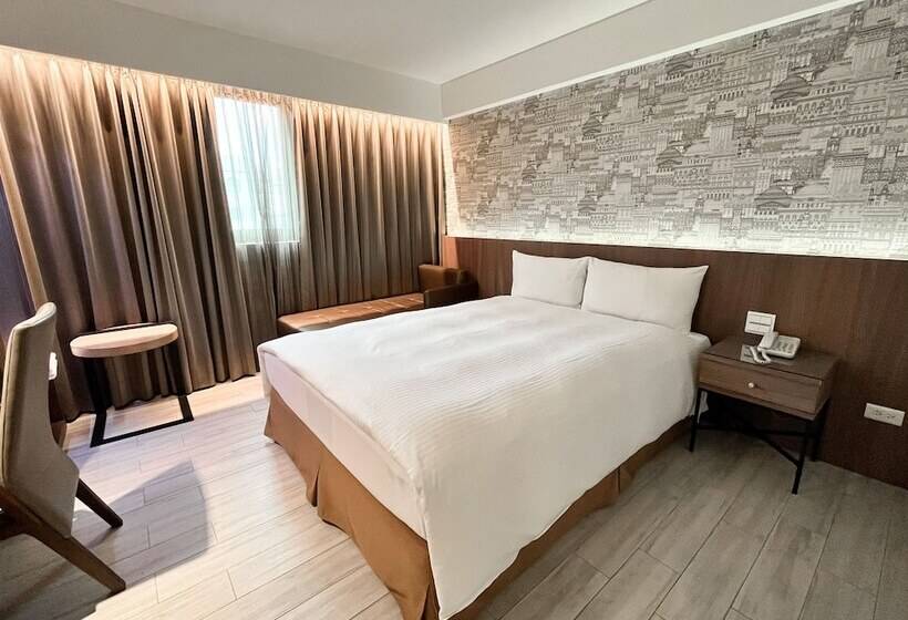 Deluxe Suite, Guide  Taipei Fuxing N