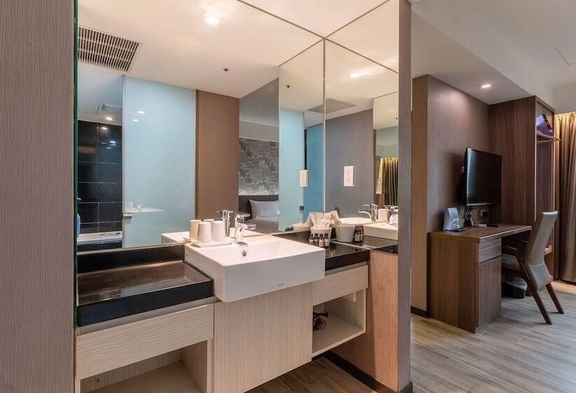 سوییت لوکس, Guide Hotel Taipei Fuxing North