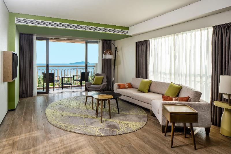 سوئیت با تخت بزرگ, Holiday Inn Resort Sanya Bay, An Ihg