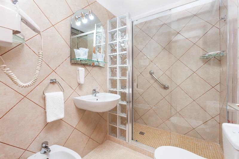 اتاق پرمیوم, Holiday Inn Resort Sanya Bay, An Ihg