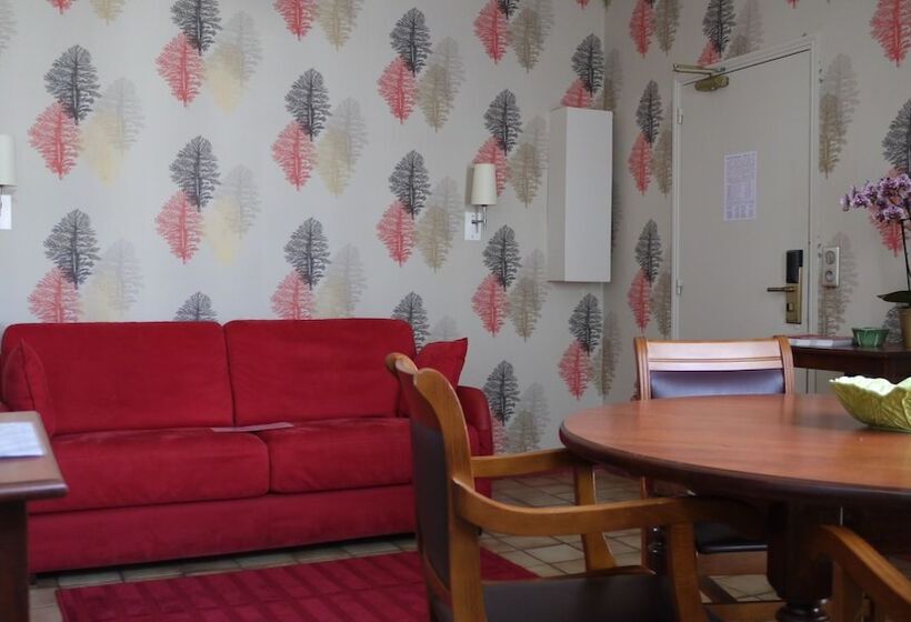 آپارتمان خانوادگی 2 خوابه, Home Paris 16