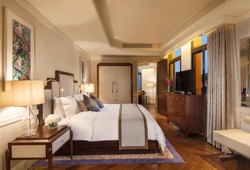 سوییت, Jinjiang Metropolo Hotel Classiq,shanghai Bund Circle