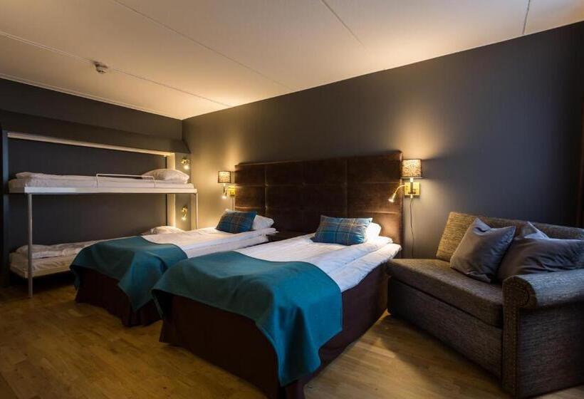اتاق خانوادگی, Quality Hotel Winn