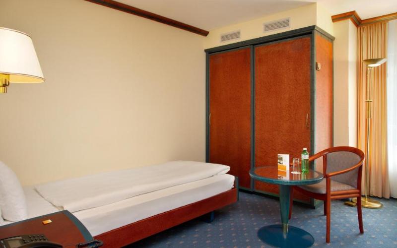 スタンダードシングルルーム, Thermal Hotels & Walliser Alpentherme Leukerbad