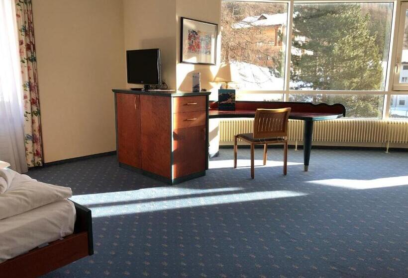 パノラミックビューのジュニアスイート, Thermal Hotels & Walliser Alpentherme Leukerbad