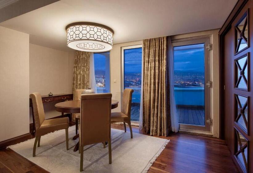 Suite Ejecutiva Cama King, Wyndham Grand Kayseri