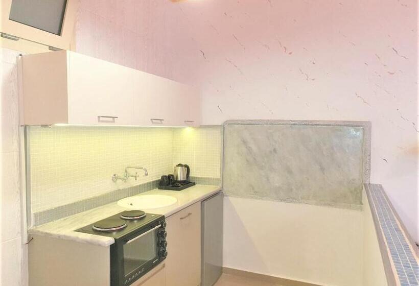 آپارتمان 1 خوابه با چشم‌انداز دریا, Korifi Apts & Std Adults Only