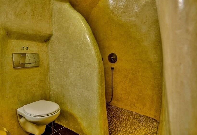 سوئیت دلوکس 2 خوابه, Sunny Villas