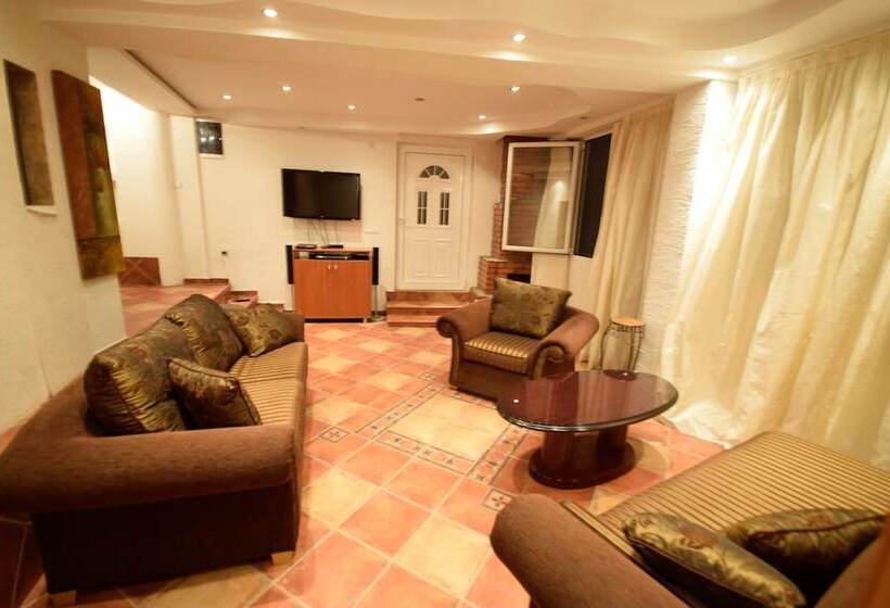 آپارتمان 2 خوابه با چشم‌انداز دریا, Monte Perla Residence