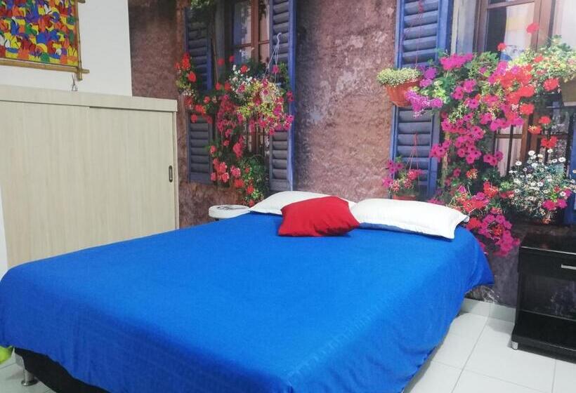 استودیوی استاندارد, Aparta Estudio 7051
