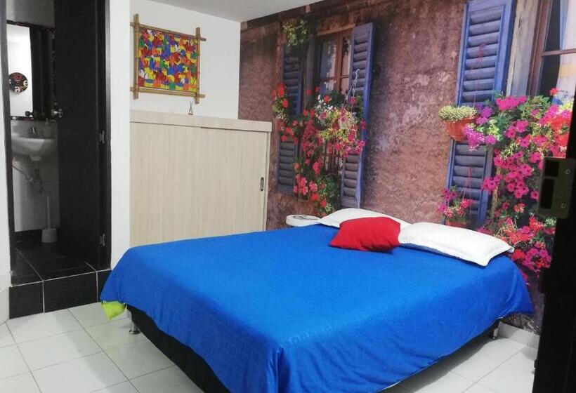 استودیوی استاندارد, Aparta Estudio 7051