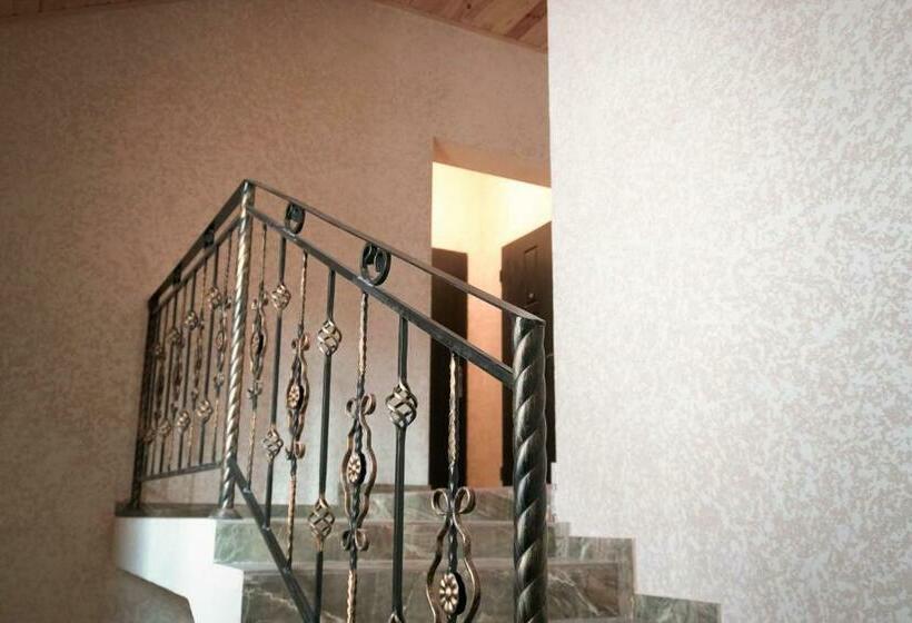 اتاق استاندارد با بالکن, Arkadiya House