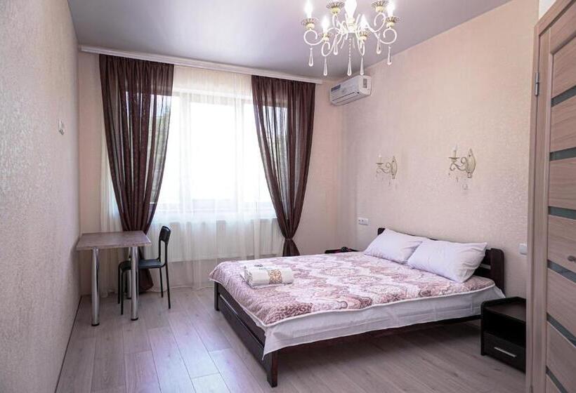 اتاق استاندارد, Arkadiya House