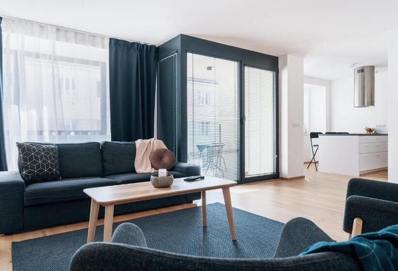 آپارتمان 2 خوابه با تراس, Smart & Green Living By Ambiente