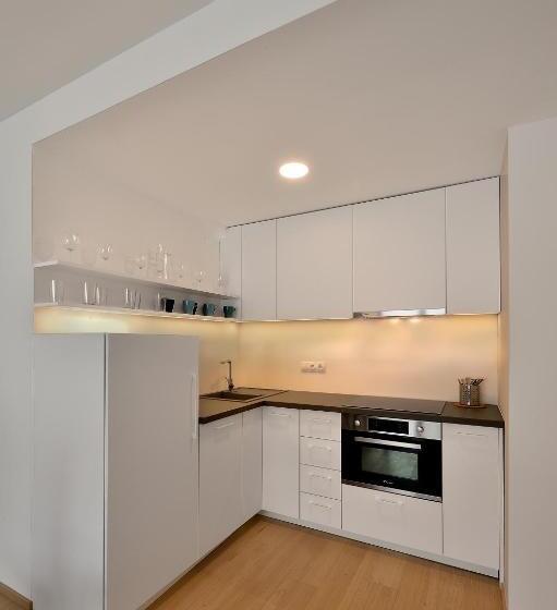 آپارتمان اکونومی 1 خوابه, Smart & Green Living By Ambiente