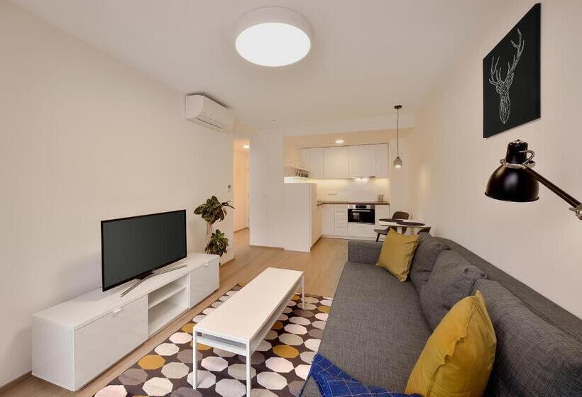 آپارتمان اکونومی 1 خوابه, Smart & Green Living By Ambiente