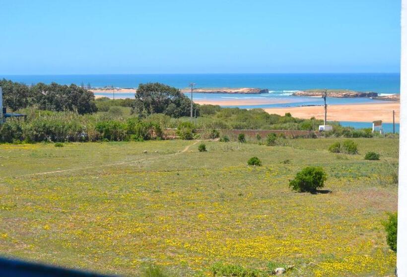 استودیوی استاندارد با چشم‌انداز دریا, Maison De La Lagune