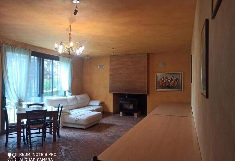 اتاق راحتی سه تخته, Casa Vacanze Soleluna