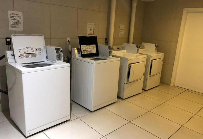 آپارتمان 1 خوابه با چشم‌انداز دریا, Punta Del Este Lux Tower