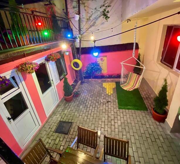 آپارتمان لوکس 1 خوابه, Zani Hostel