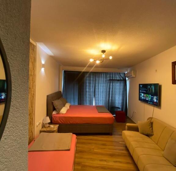 آپارتمان لوکس 1 خوابه, Zani Hostel