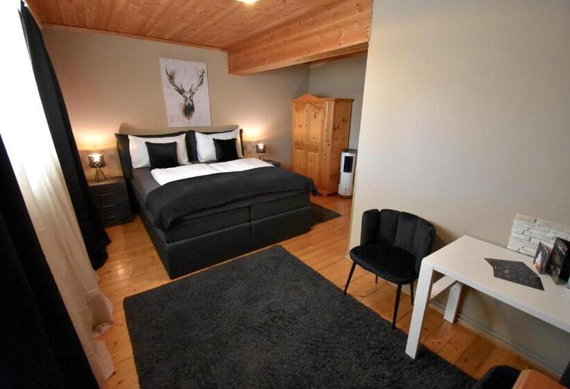 Standard Værelse, Rooms & Amoria Spa For Adults Only   Hotel Jägerhof Wörthersee